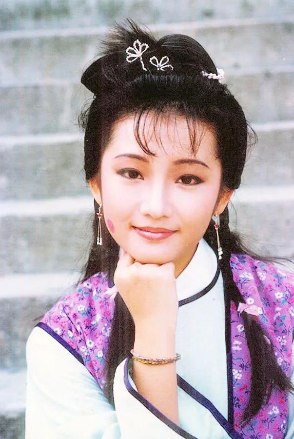 4.吴茜薇饰69赵69小69婵69