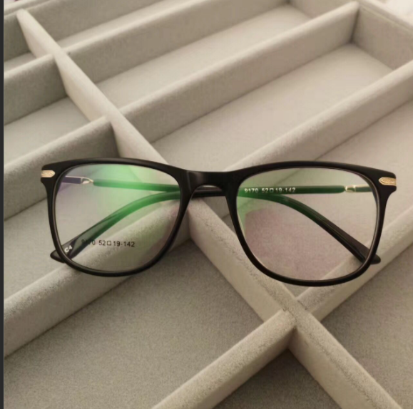 眼科cyl多少是正常，眼科cyl-1.25（镜片镜架选择总攻略）