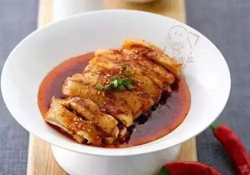 六月鲜是生抽还是老抽，生抽和六月鲜（春节家宴，必不可少的美味鸡汤）