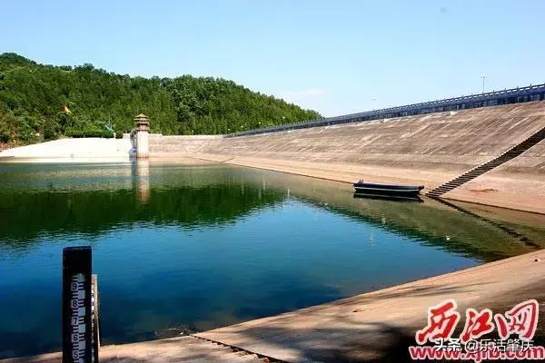 肇庆市各区面积排名，肇庆哪个县最大，哪个县最小