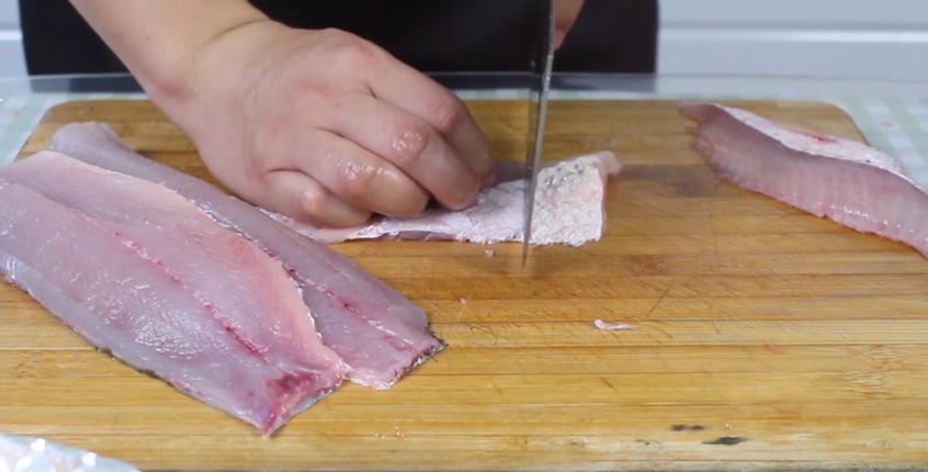 酸菜鱼的鱼是什么鱼，酸菜鱼的鱼是什么鱼做的（这种鱼做成的酸菜鱼）