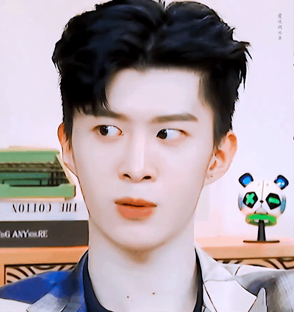 来安利一波超帅的范丞丞图片 范丞丞我超级喜欢你的啊，范丞丞的图片帅气（性格nice的宝藏男孩范丞丞来惹）