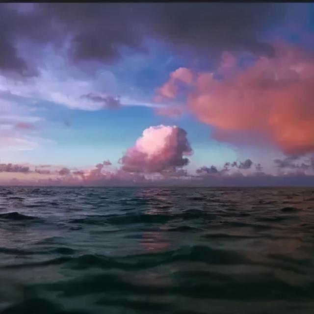 可爱治愈系草莓壁纸/ls，微信头像，可爱治愈系草莓壁纸/ls（可爱草莓\u0026唯美头像）