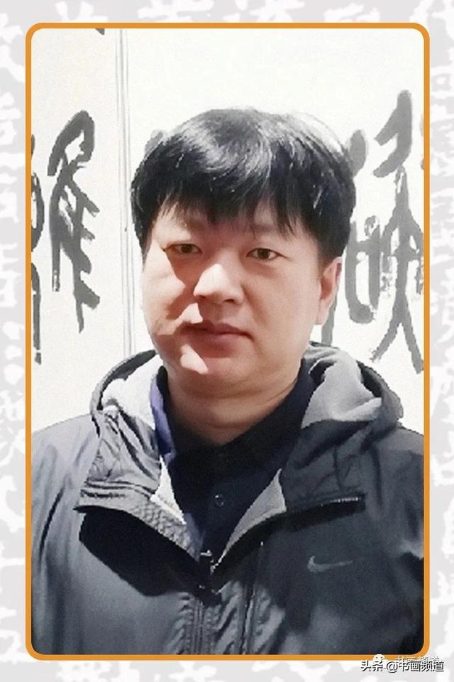 提手旁一个卑念什么，左边一个提手旁（云冈杯·首届全国魏碑书法双年展获奖作品展播）