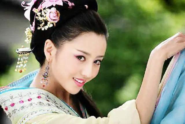 《母仪天下》：佟丽娅饰演的反派角色赵飞燕，让观众记了13年