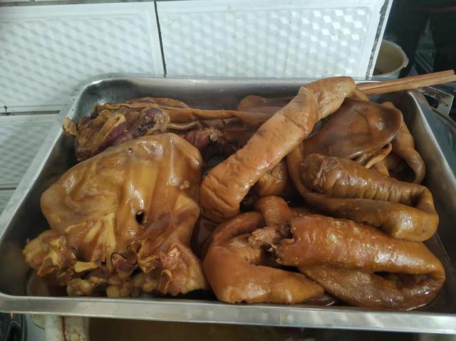 三门峡美食，三门峡美食手抄报（吃在三门峡之胡记六道菜馆）