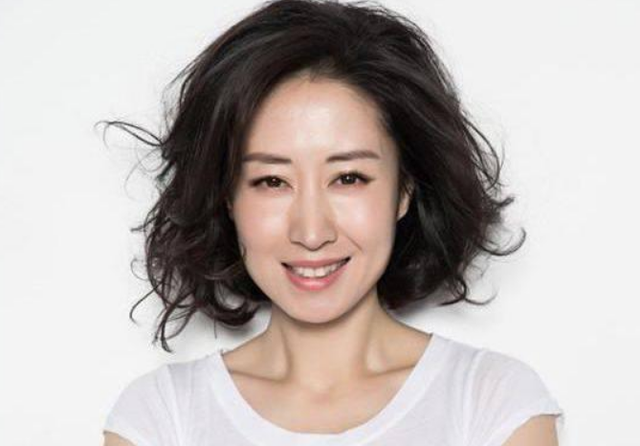 《生活家》结局像“无间道”，邱晓霞和王事成不该组CP，违背现实