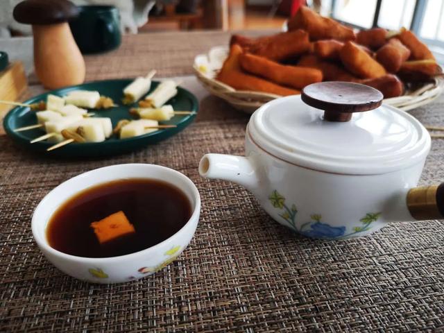 内蒙古自制的干奶酪怎么吃,内蒙古干奶酪图片(锡林郭勒奶酪攻略——带你品草原花样美食) 内蒙古自制的干奶酪怎么吃,内蒙古干奶酪图片(锡林郭勒奶酪攻略——带你品草原花样美食)