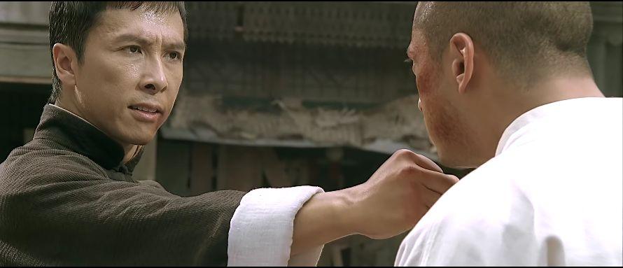 《叶问1》回顾,角色个性鲜明,故事振奋人心,叶问系列之最