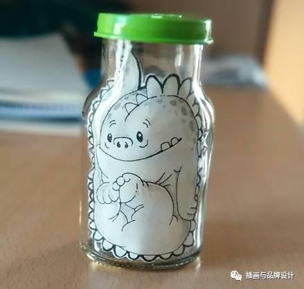 小恐龙怎么画，恐龙怎么画简单又好看（创意手绘丨他画出一只很有戏的小恐龙）