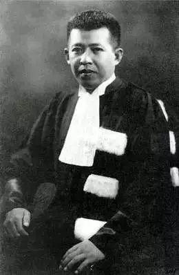 吴姓皇帝一共36位明细表，吴氏家谱辈分表查询（潮汕上走出了两位国王、九个总理）