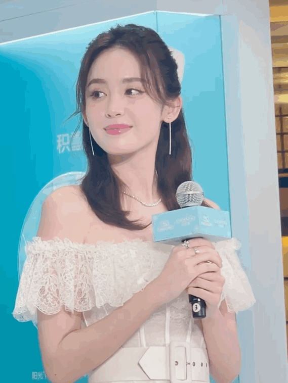 穿裙子是不是一定要穿安全裤，穿裙子要不要穿安全裤（裙子里面别穿“安全裤”了）