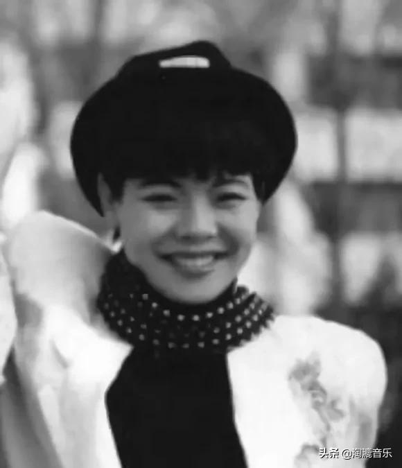 主要把你带向高处原唱，主要把你带向高处歌谱（为何放弃自己年轻的生命）