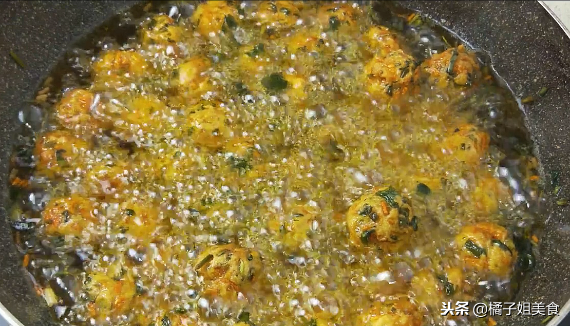 圖片[12]-【“炸丸子”】做法步驟圖 又香又鮮 比韭菜丸子還要香-起舞食譜網