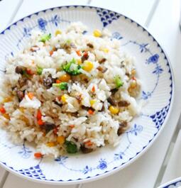 图片[5]-【牛肉杂蔬炒饭】做法步骤图 但营养全面 常吃促进孩子骨骼发-起舞食谱网