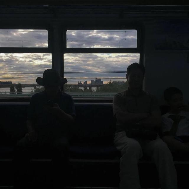 超级好看的唯美图片，超级好看的背景图（一组超好看的朋友圈背景图）