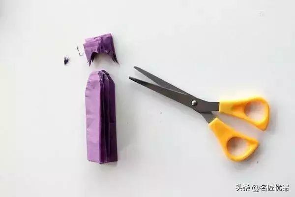 怎么做纸花而且最简单，几种简单折纸花教程