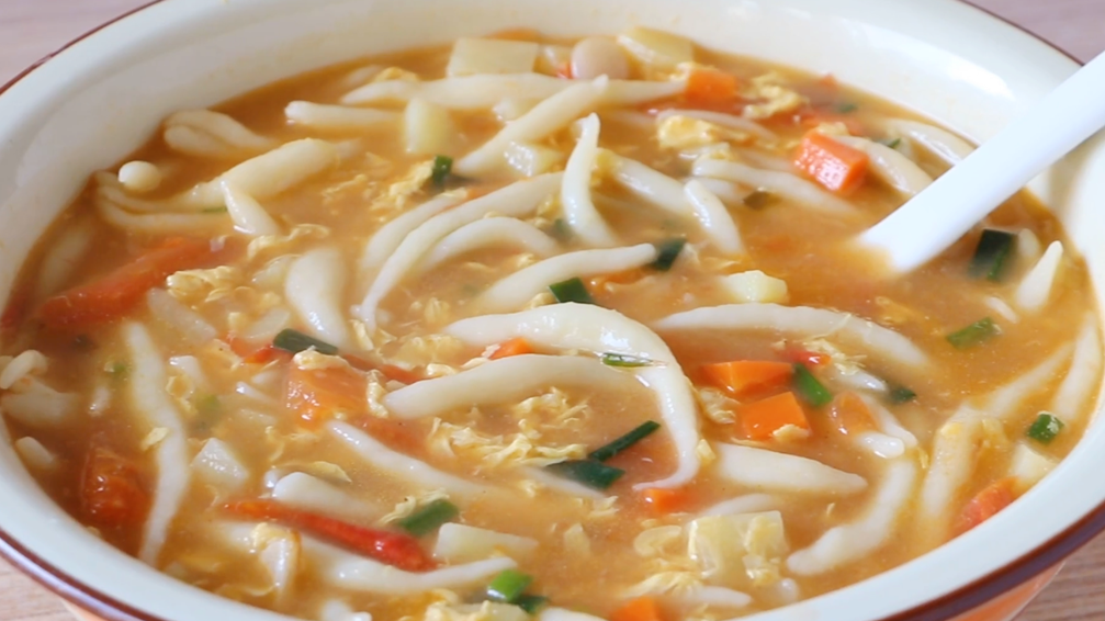 【山藥魚面條】做法步驟圖 勁道爽滑 吃一碗特暖和-起舞食譜網