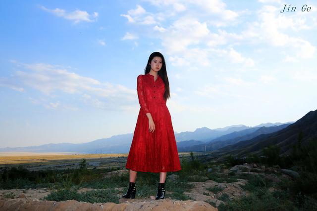 群山的好词好句，群山之巅好词好句（群山如黛 岁月萦香）