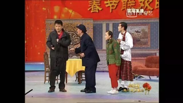小彩旗请向李敏镐道歉，奥巴马微博（看过多年春晚的我们）