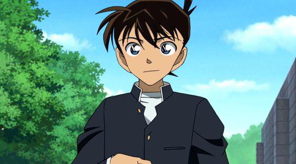 生名侦探工藤新一的尿点父亲工藤优作就是怪盗kid——黑羽快斗的教父