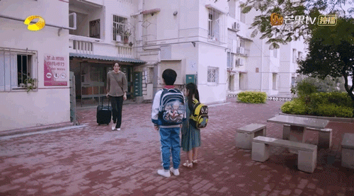 以家人之名唐灿家庭条件被发现，什么才是“家人之名”最残酷真相