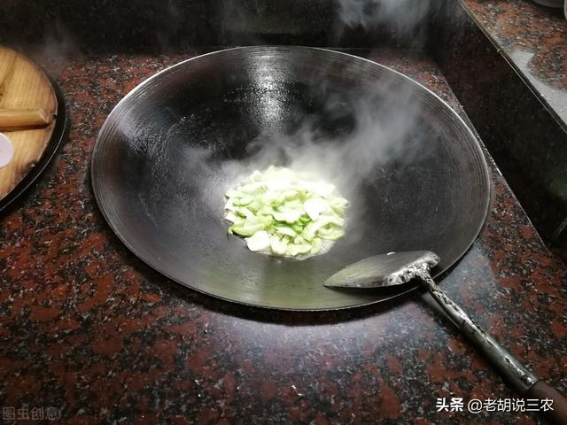 防止铁生锈的方法有哪些，简单防止铁生锈的方法（做好七个步骤，铁锅永远不生锈）