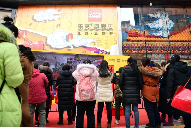 景泰蓝手镯多少钱，景泰蓝手镯多少钱一枚（重塑“金街”的市场大考还刚刚开始）