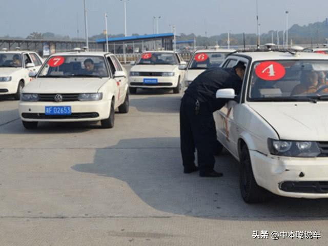 科三难还是科二难，科目二和科目三哪个难（学员吐槽：不要说了）