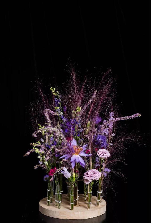 花店名字唯美浪漫取名，优雅浪漫的花店名字（“我在兰州开家花店）