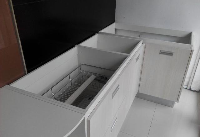 多层实木板的优缺点，多层实木板做衣柜好吗（定制橱柜，为何选择多层实木板）