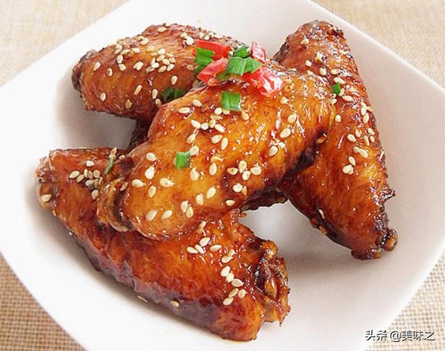 鸡翅的做法大全，菜谱大全家常菜小红书（17种香酥鸡翅的家常做法）