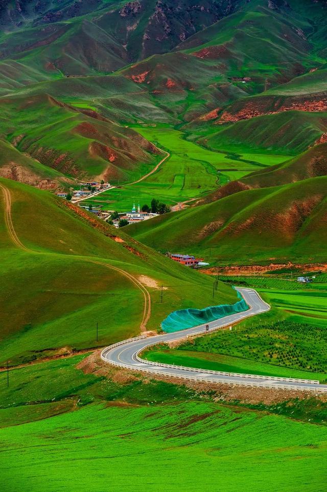 青海旅游景点排名前十，青海旅游景点排名前十自驾游地图（青海十大经典旅游景点）