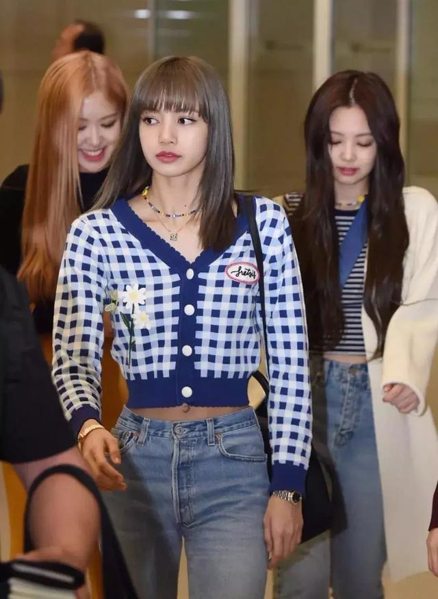 千鸟格什么意思,千鸟格含义是什么(今秋一定要穿格纹) 千鸟格什么意思,千鸟格含义是什么(今秋一定要穿格纹)