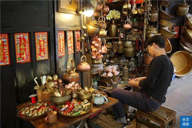 【QQ名片古风背景图】，qq名片背景图 古风（是一张历经风雨的人文名片）