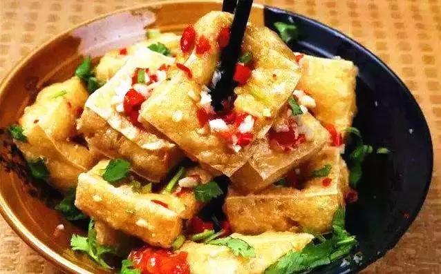 臭豆腐哪里最正宗，正宗长沙臭豆腐（长沙最正宗的8家臭豆腐店）