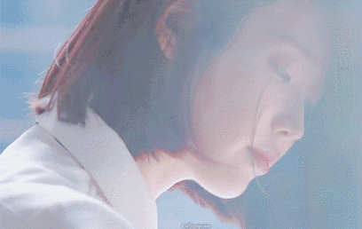 蜜粉刷和散粉刷的区别是什么，蜜粉刷主要用于什么（你真的会选择会使用定妆粉吗）