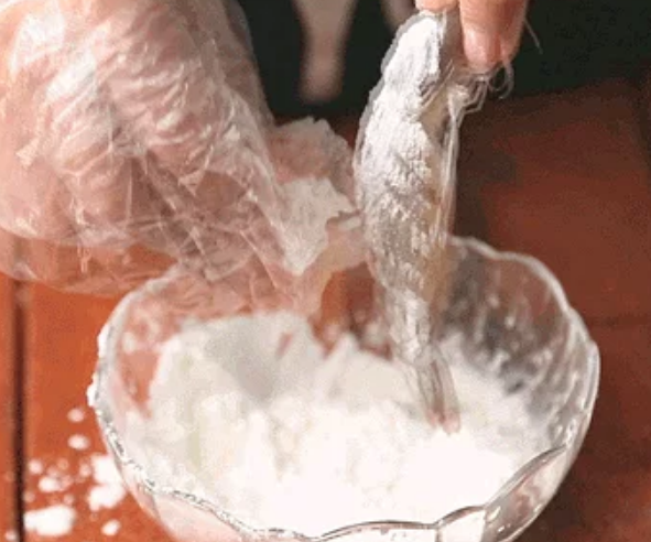 炸马虾的做法 炸马虾怎么做，炸马虾的做法（厨房小白也能做得色香味俱全）