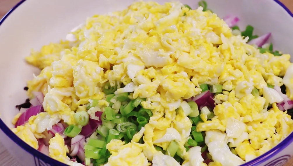 图片[4]-【马齿苋馅饼】做法步骤图 不炒不凉拌 一顿吃2个比吃肉还香-起舞食谱网