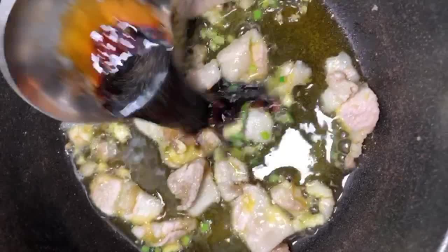 酸菜炒粉条的做法，水煮酸菜鱼片的家常做法（东北人常常念叨的家乡“好”味道）