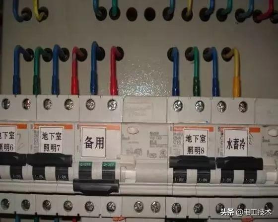 配电箱安装注意事项有哪些，配电箱安装安全措施（配电箱的接线及安装有哪些常规标准）