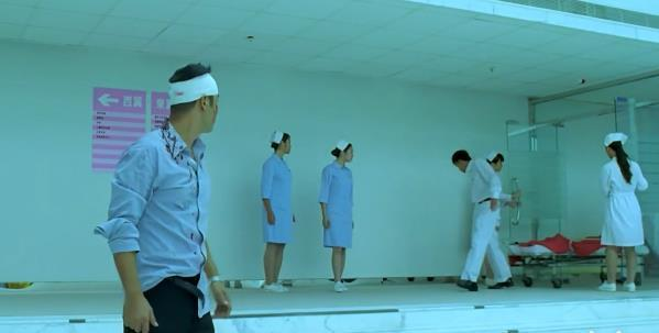 任达华吴京演的电影叫什么，任达华和吴京主演的是什么电影（甄子丹吴京打断几根甩棍）