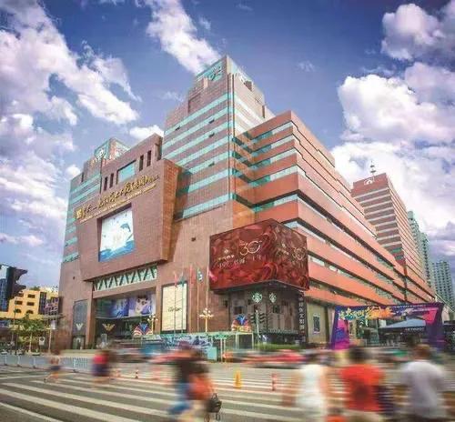 沈阳有哪些逛街购物的地方，有什么商业步行街（沈阳赚钱10个商场）