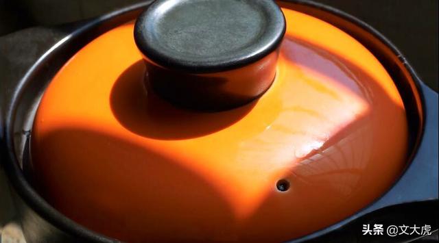 萝卜炖虾的做法，萝卜丝炖大虾做法是什么（白萝卜和大虾放一起）