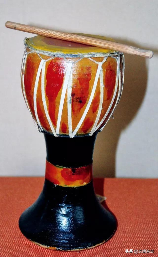 傣族三道弯是指什么,傣族三道弯是指什么动物(孔雀故里傣舞蹁跹) 傣族三道弯是指什么,傣族三道弯是指什么动物(孔雀故里傣舞蹁跹)