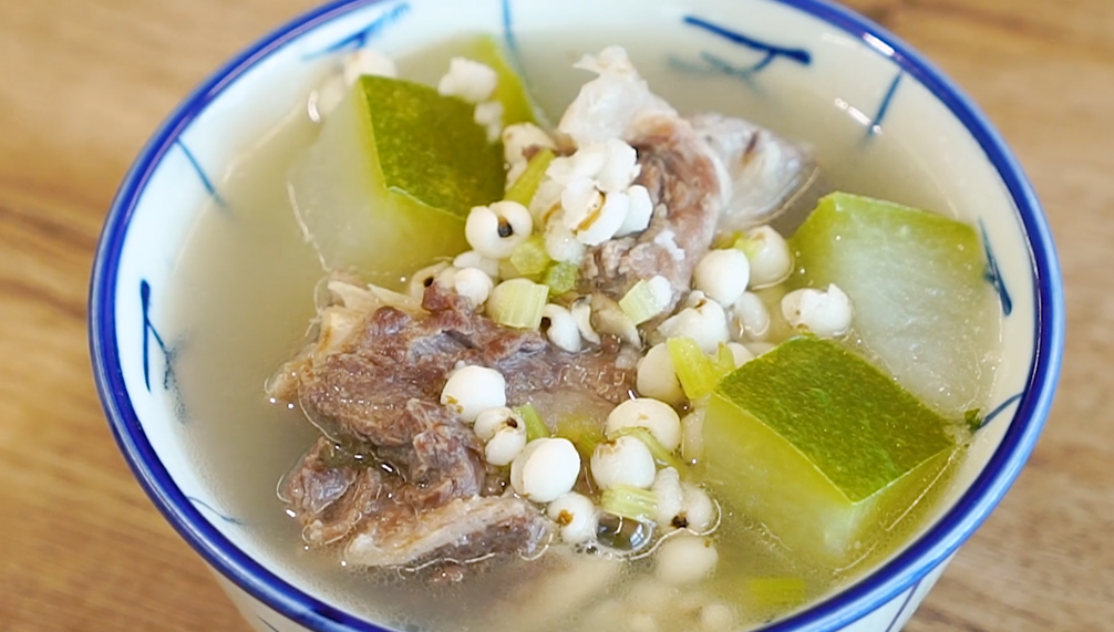 【冬瓜薏米湯】做法步驟圖 比喝冷飲好 連喝2碗不過癮-起舞食譜網(wǎng)