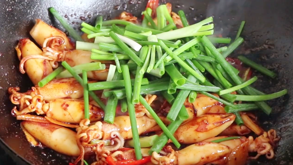 圖片[5]-【香辣魷魚仔】做法步驟圖 里面脆嫩 味道一點不輸大飯店-起舞食譜網