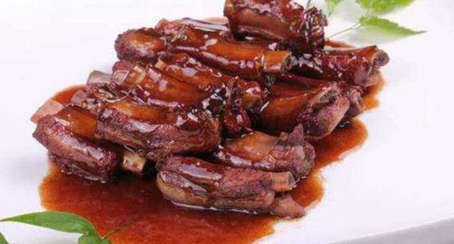 瘦肉炒丝瓜怎么做，丝瓜炒肉怎样做（36款下饭菜推荐）