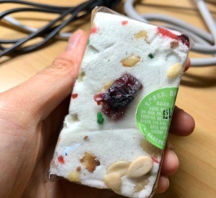 嘉兴文虎酱鸭怎么样，嘉兴酱鸭好吃吗（美食跟小吃也都韵味十足）