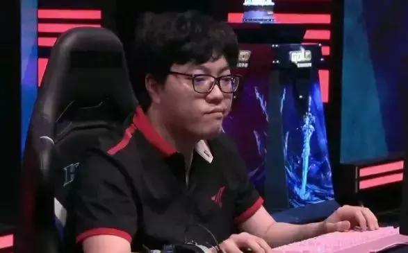 htmoon值得入手吗，htmoon够买（WCG西安世界总决赛魔兽项目详细赛程来了）